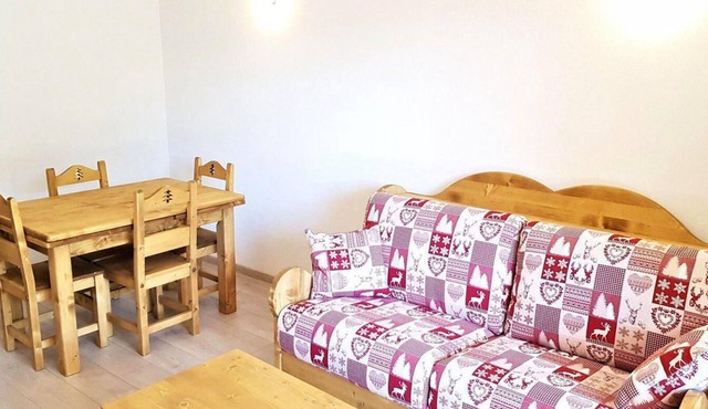 150m from resort center, Ground floor, terrace, balcony, parking, tv, 31m², La Joue du Loup
