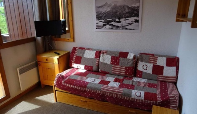 150m from ski slopes, 6th floor, balcony, tv, ski locker, 20m², Peisey-Vallandry