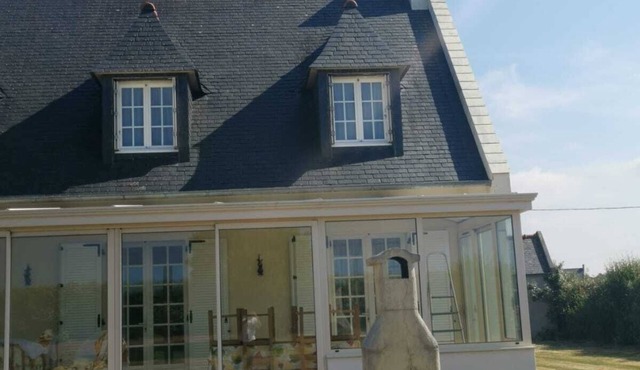 150m2 à 100m de la Plage de Boutrouilles