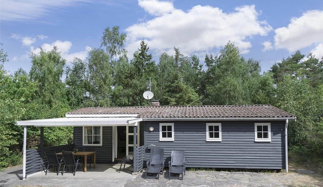 1534 Aakirkeby - Lyngvejen 11