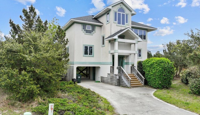 1539 - Sea Emerald, Soundside Vacation for the Family. Monterey Shores Amenities.