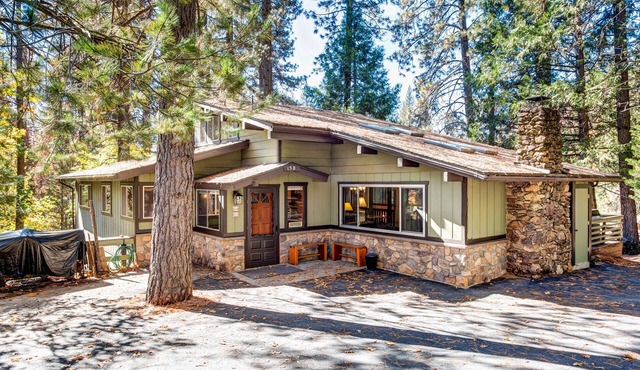 (15B) The Legacy at The Redwoods In Yosemite