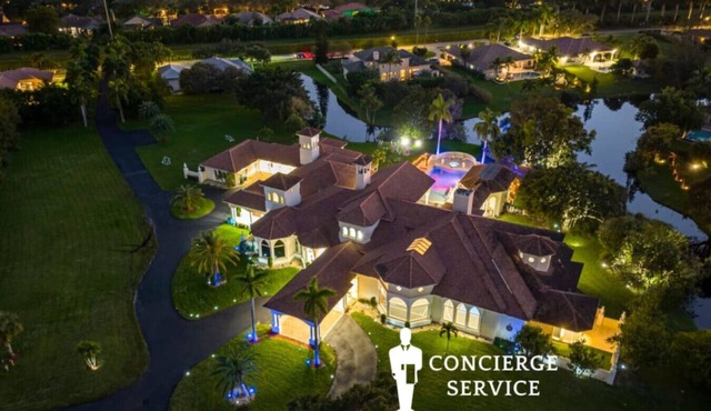 16,000 SF Palace /Indoor Basketball Court/Cinema