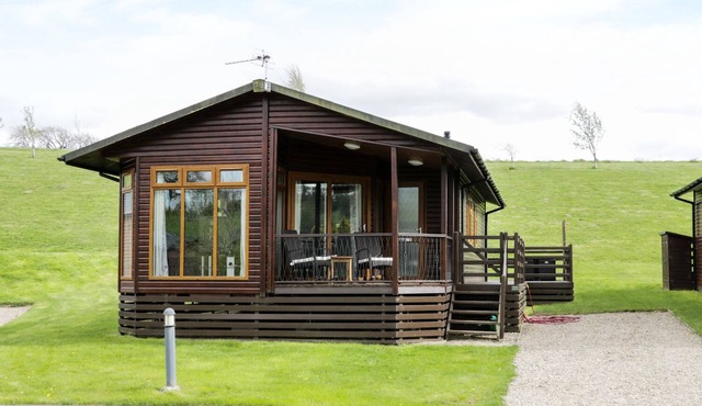 16 BADGERS RETREAT, pet friendly, with hot tub in Richmond