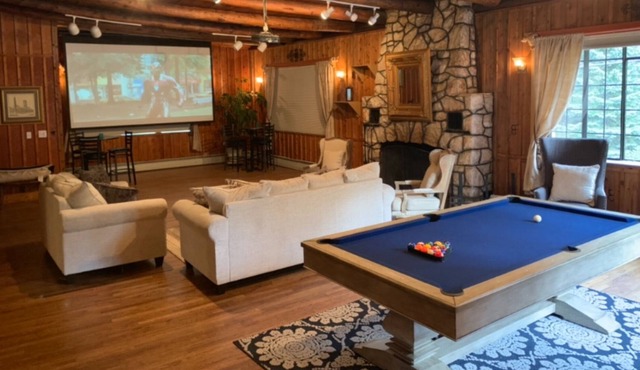 16 bedroom, 16,000 Sqft Retreat, perfect for large groups, events, weddings