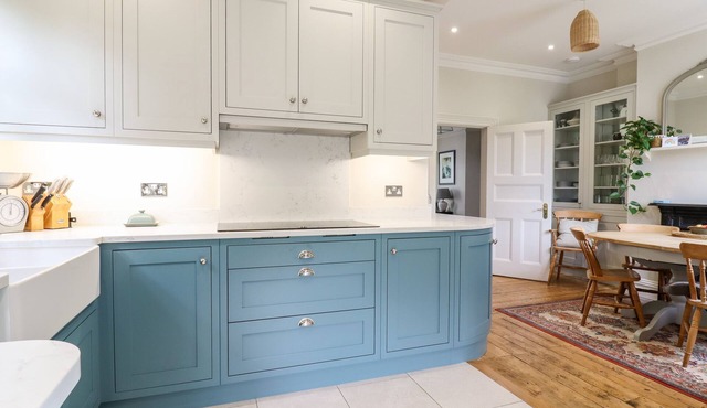 16 GARFIELD ROAD, pet friendly, with pool in Felixstowe, Suffolk