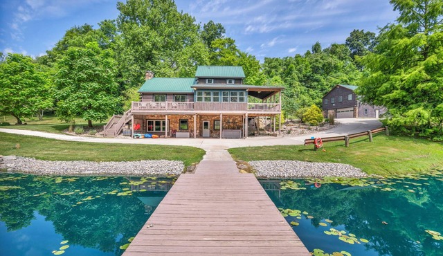 16 Guests | Ponds | Hot Tub | Game Room | Trails