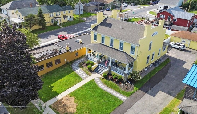 16 Guests | Wedding Venues 5 Mins | Canandaigua