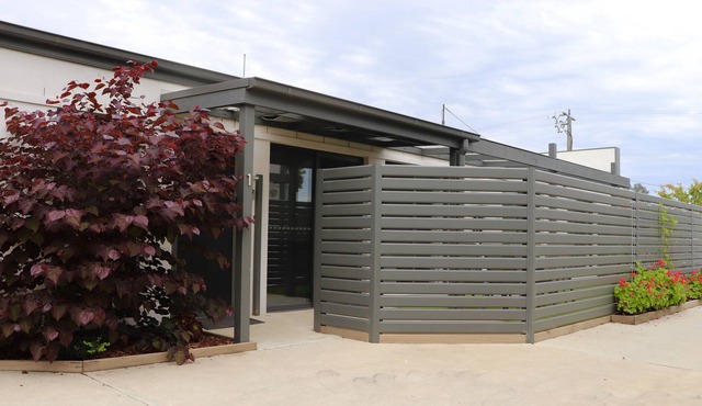 16 KING STREET - Townhouse 1 of 3