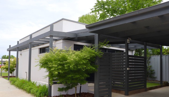 16 KING STREET - Townhouse 2 of 3