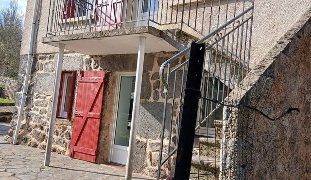 16 km from Le PUY EN VELAY VILLAGE HOUSE CLOSED LAND