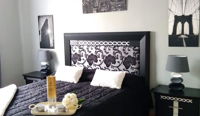 16 Mirasierras Metro Wifi A/C free parking on street
