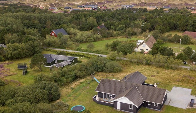 16 person holiday home on a holiday park in Fanø