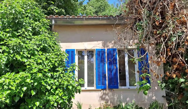 1600m2 of greenery at the foot of the Landes mountains
