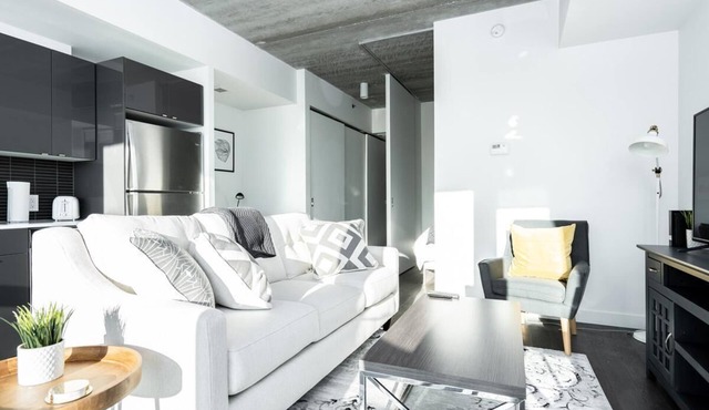 (1606)Downtown Glasshouse+ Hi-End 1 Bdr+Fast WiFi(311)