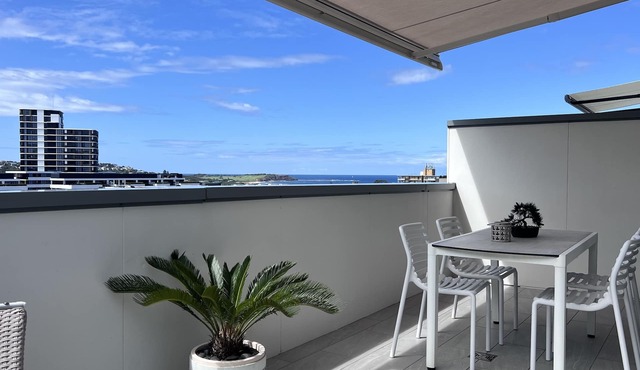 ★160m2 LUXURY ROOFTOP PENTHOUSE, OCEAN VIEW,GARAGE