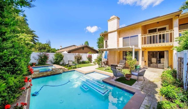 164 - *Colorful Happy Home -Pool &Spa