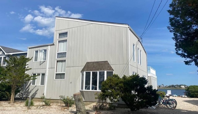 16546 Anastasia Blue LLC