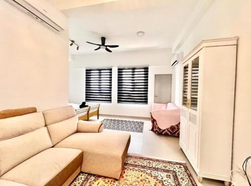 168 park Selayang near UITM IDCC Hospital Market Batu Caves KLCC views topfloor