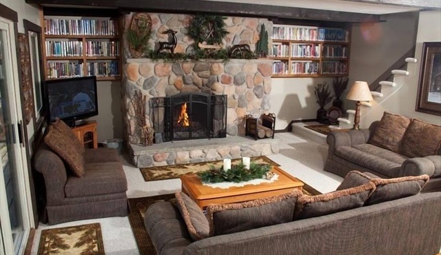 17 Acres of Northwoods Beauty with Direct Access to Trails - Anderson Lake Lodge