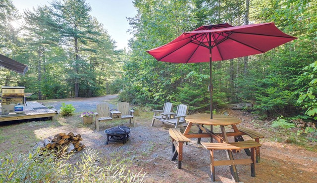 17 Mi to Acadia: Cottage Near Downtown Ellsworth!