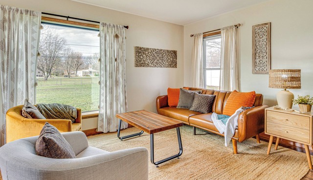 17 Mi to Brookville Lake: Home w/In-Unit Laundry