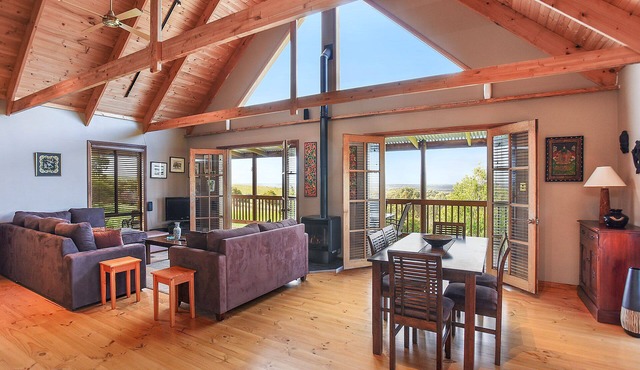 17 Nash Court - Immerse Yourself in Nature