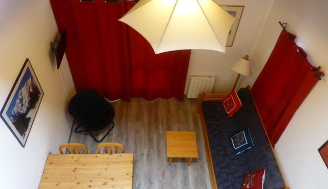 170m from ski slopes, 2nd floor, balcony, tv, ski locker, 47m², Peisey-Vallandry