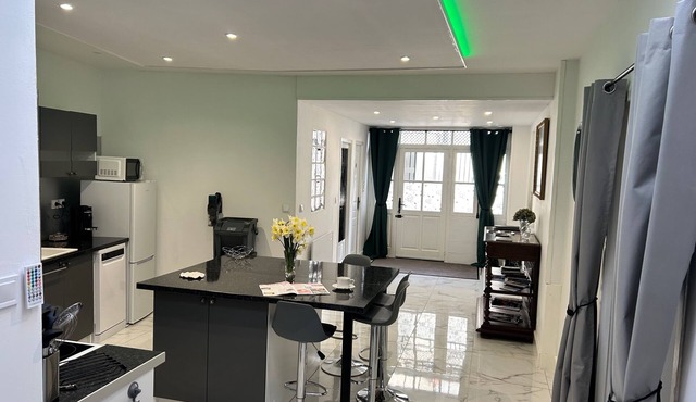 1712Villacarre Holiday Gite