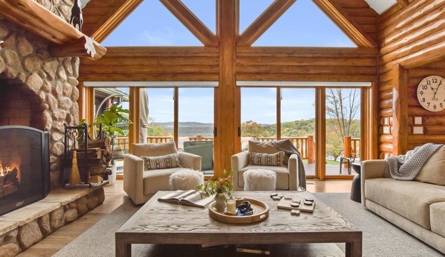 175 Acre Riverfront Custom Retreat - The Great River Ranch