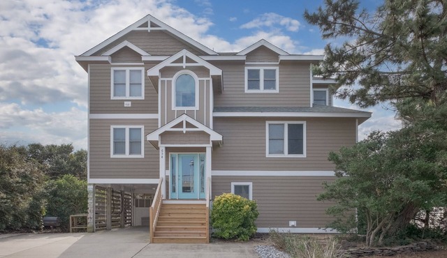 1771 - Goin' Coastal, Beautiful Beachy Home. Short Walk to Beach. Pool, Hot Tub, Pool Table.