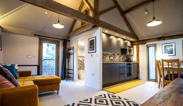 17th Century Cartshed Nestled In Welsh Countryside