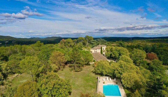 17th century farmhouse for rent