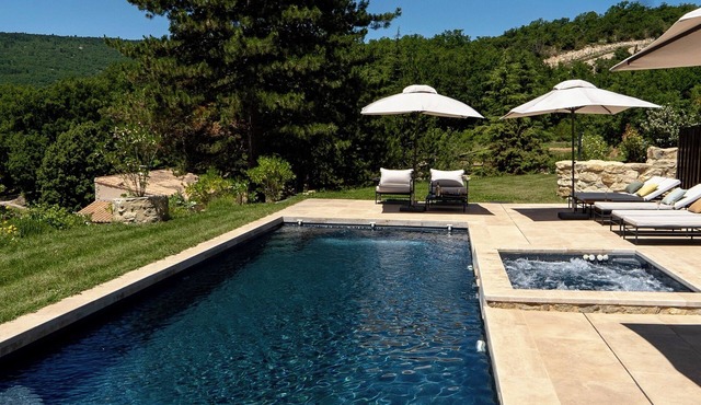 17th century property for up to 14 people, Sault de Vaucluse