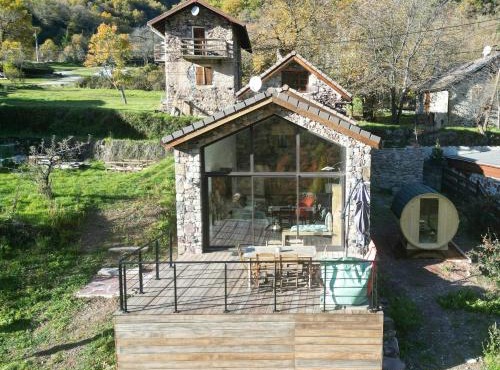 17Th Century Renovated Barn In Valdeblore