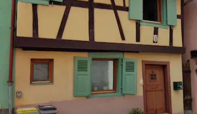 17th-century town house in the pretty town of Barr.