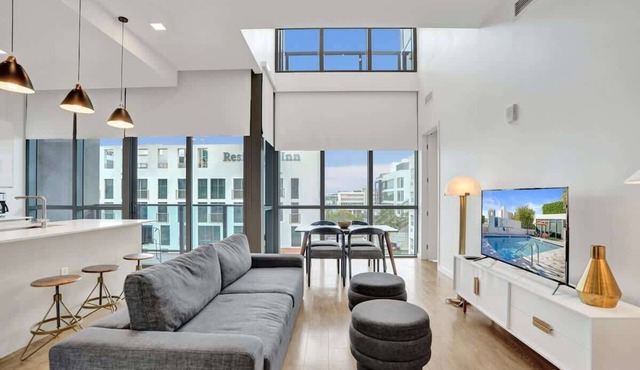 17west | 3BR loft apartment in Miami Beach