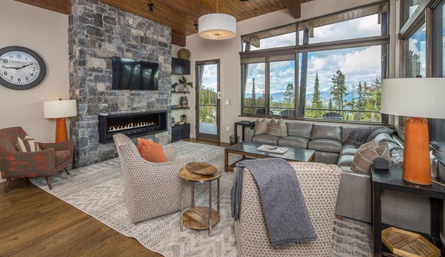 18 Alpine Bend (6-Bedroom Home) with Mountain view by Moonlight Basin Lodging