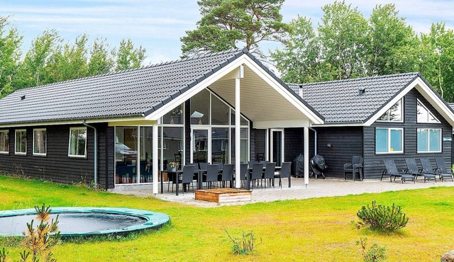18 person holiday home in Væggerløse