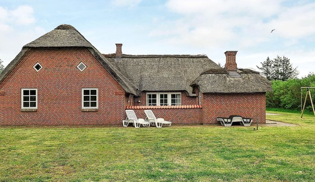 18 person holiday home in Ulfborg