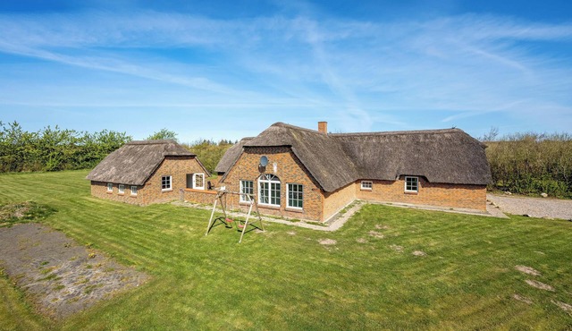 18-person pool house with hot tub, infrared sauna and activity room.