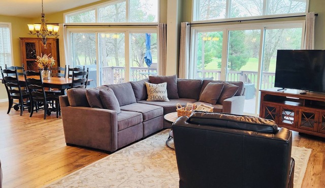 18 Pines - Right next to Sand Valley!