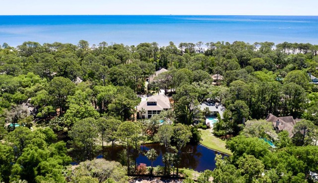 18 South Beach Lane 4 BR Home Sea Pines