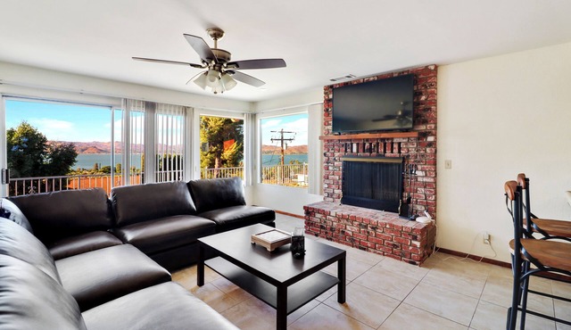 180° Lakeview 5B/3B Gameroom, Boat/RV Parking FastWifi, Beautiful Views, Family