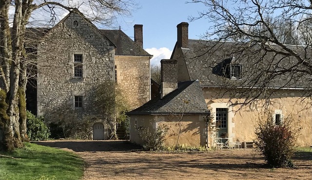 180 m2 cottage two hours from Paris
