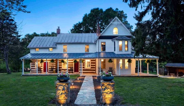 1805 Farmhouse with Heated Pool in Harpers Ferry