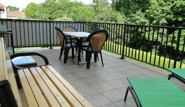 1805 Saine Montagnes du Jura mit Spa & Sauna by Interhome