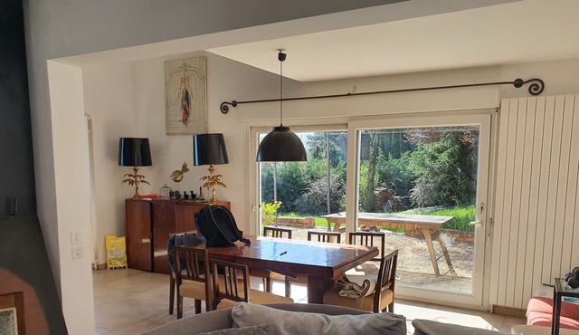 180m2 house with large calm swimming pool and view