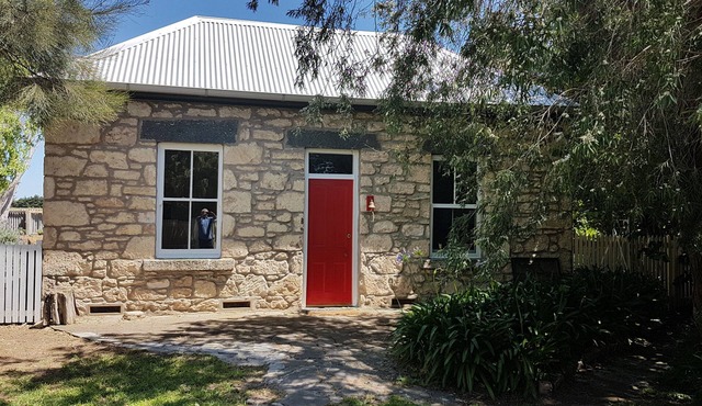 1850's Goldie's Cottage Port Fairy