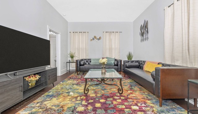 1879 Updated Home on Frederick Street